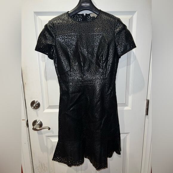 Michael Kors Black Dress A-Line Eyelet Trim Short Sleeve Crew Neck Size 4 - Picture 4 of 14